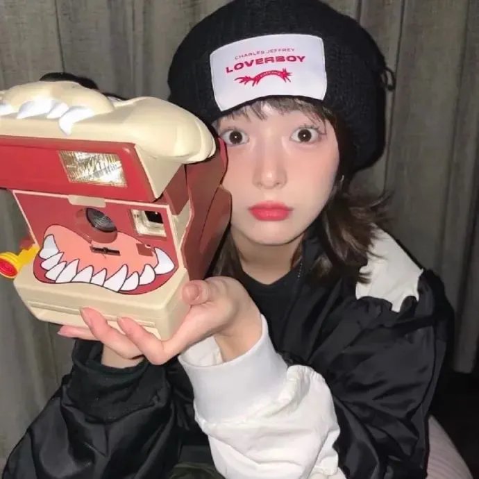 扬琴手